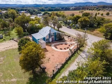 14254 State Highway 16 N Medina TX 78055