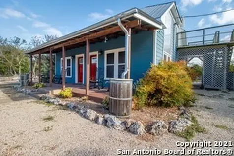 14254 State Highway 16 N Medina TX 78055