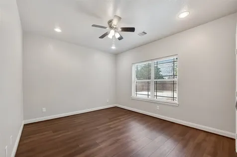 213 W Jackson Avenue Pasadena TX 77506