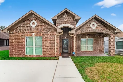 213 W Jackson Avenue Pasadena TX 77506