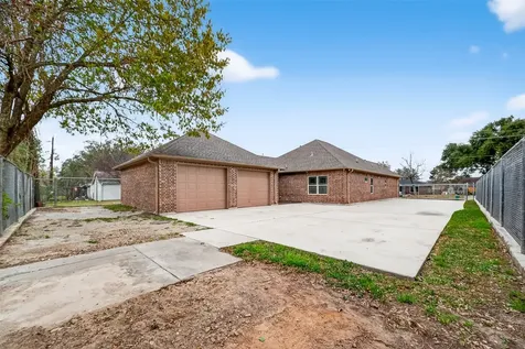 213 W Jackson Avenue Pasadena TX 77506
