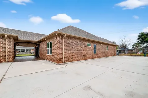 213 W Jackson Avenue Pasadena TX 77506