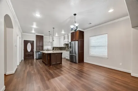 213 W Jackson Avenue Pasadena TX 77506