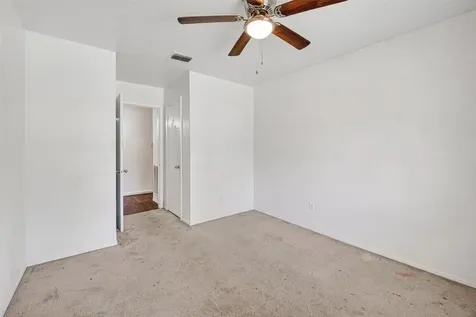 8158 Detroit Street Houston TX 77017