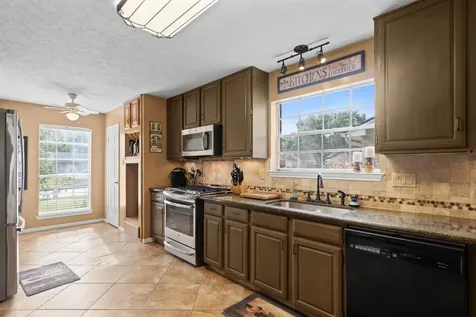611 Woodlake Circle Sugar Land TX 77498