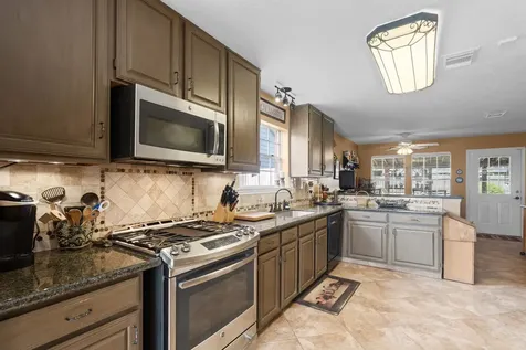 611 Woodlake Circle Sugar Land TX 77498