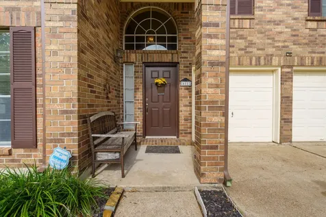611 Woodlake Circle Sugar Land TX 77498
