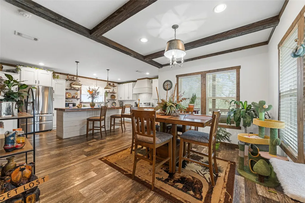 451 Private Road 1505 Bandera TX 78003