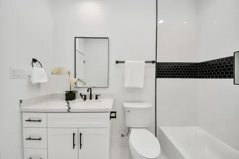 5029 Broom Street C Houston TX 77091
