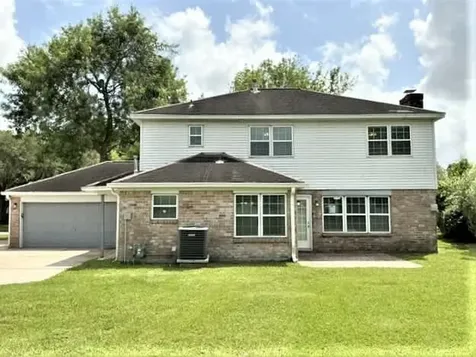105 Saint Andrews Drive Friendswood TX 77546