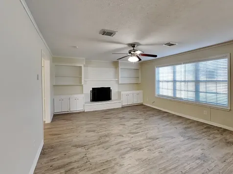 105 Saint Andrews Drive Friendswood TX 77546