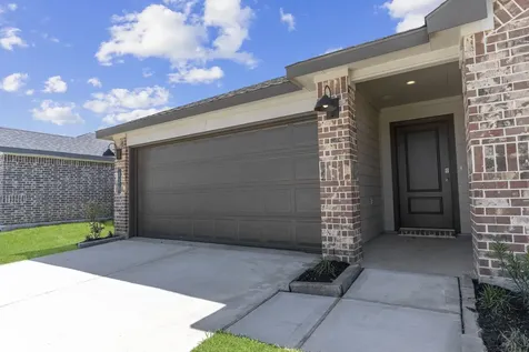 9103 Serene Haven Iowa Colony TX 77583