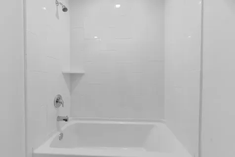 9103 Serene Haven Iowa Colony TX 77583