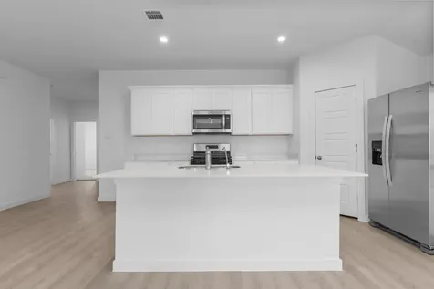 9103 Serene Haven Iowa Colony TX 77583