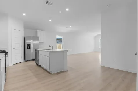 9103 Serene Haven Iowa Colony TX 77583