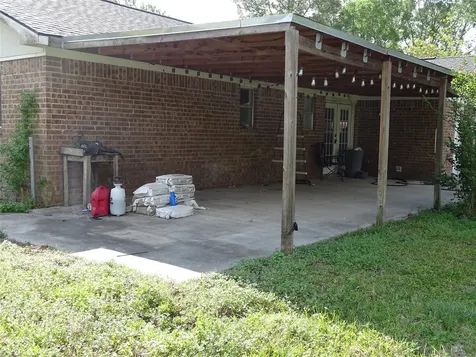 18906 Woodridge Drive Conroe TX 77302