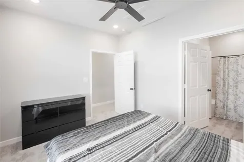 2101 Reinke Road 5106 Waller TX 77484