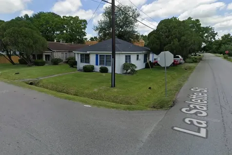 3733 Noah Street Houston TX 77021