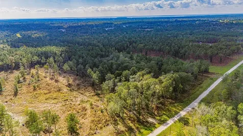 922 Rolling Pines Drive Livingston TX 77351