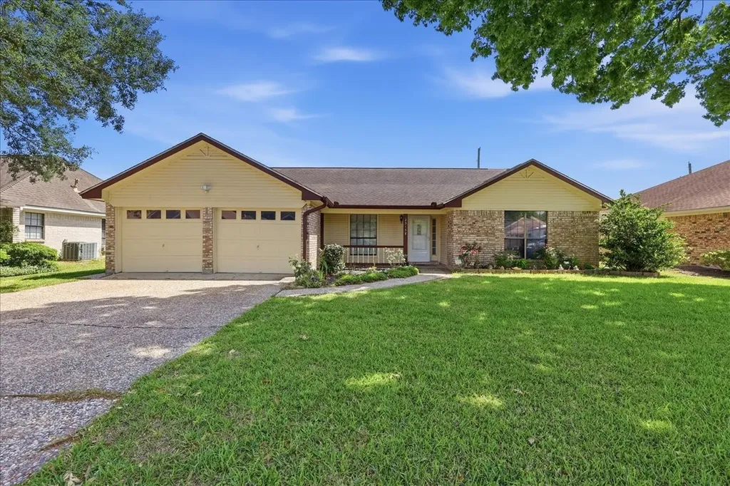 2515 Black Oak Drive Orange TX 77632