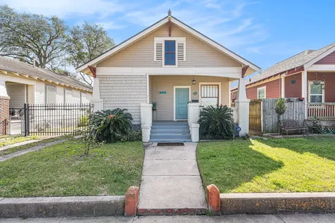 4419 Avenue Q 1/2 Galveston TX 77550
