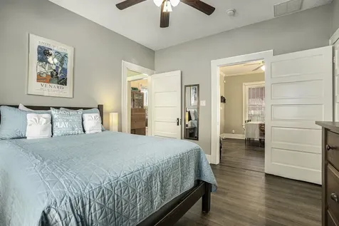4419 Avenue Q 1/2 Galveston TX 77550