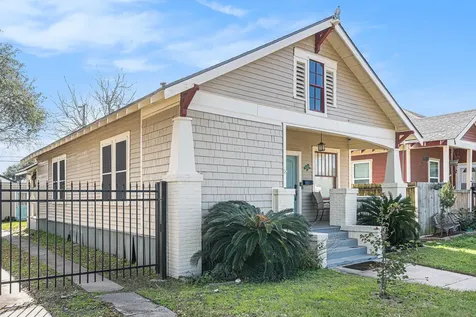 4419 Avenue Q 1/2 Galveston TX 77550