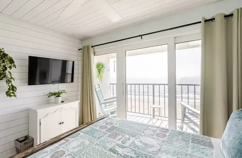 7310 Seawall Boulevard 806 Galveston TX 77551
