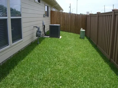 1606 Village Townhome Drive Pasadena TX 77504