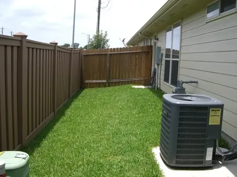 1606 Village Townhome Drive Pasadena TX 77504