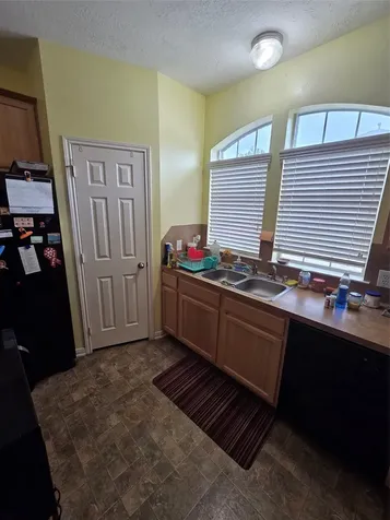 1606 Village Townhome Drive Pasadena TX 77504