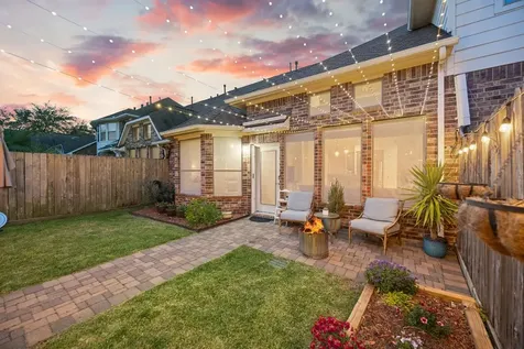 310 Cypress Vista Houston TX 77094