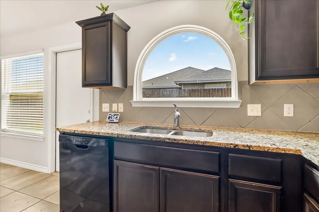 6769 Mikayla Street Corpus Christi TX 78413