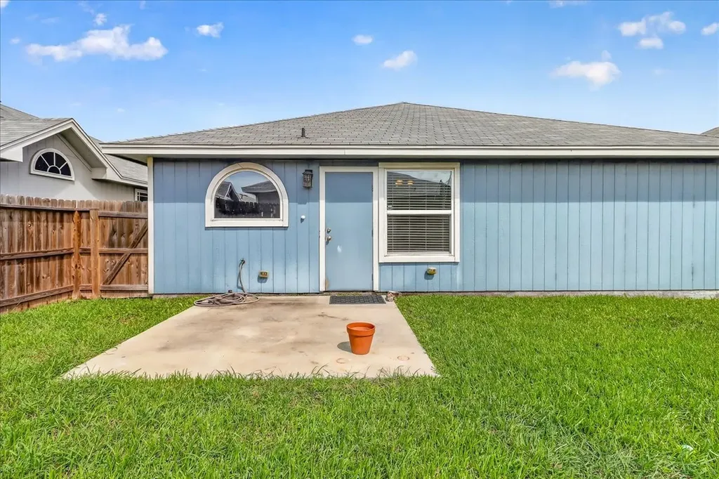 6769 Mikayla Street Corpus Christi TX 78413