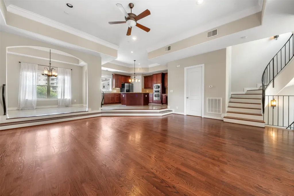 6524 Calder Street Houston TX 77007