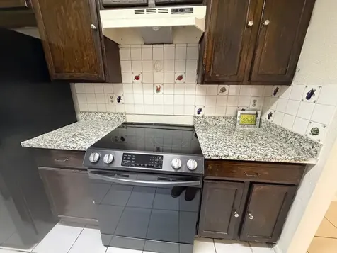6606 De Moss Drive 1713 Houston TX 77074