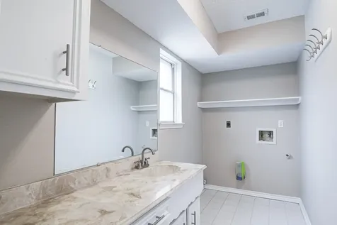 1313 Mcdonald Street Deer Park TX 77536