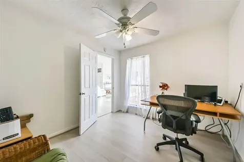 4231 Pelican Lane Galveston TX 77554
