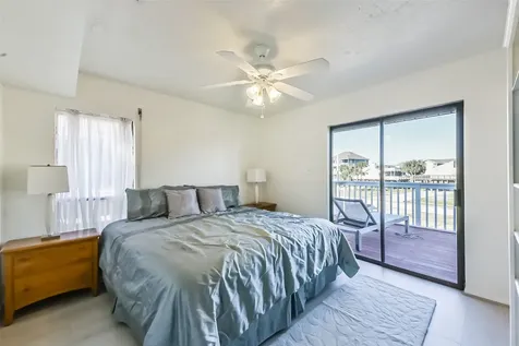 4231 Pelican Lane Galveston TX 77554