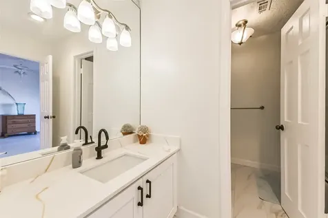 4231 Pelican Lane Galveston TX 77554