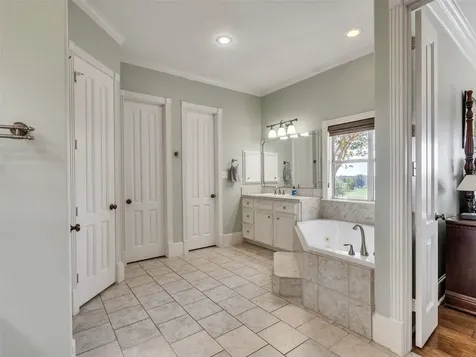 9265 Wren Lane Bellville TX 77418