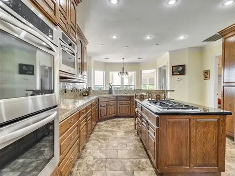 9265 Wren Lane Bellville TX 77418