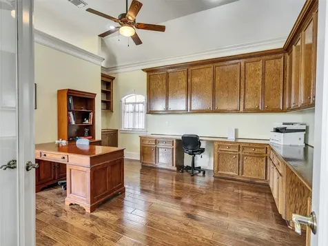 9265 Wren Lane Bellville TX 77418
