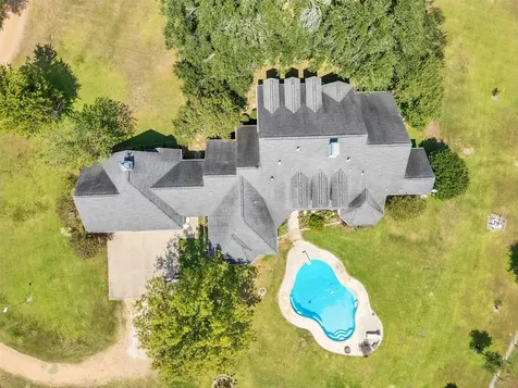 9265 Wren Lane Bellville TX 77418