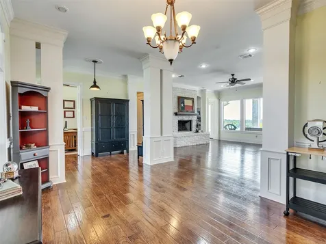 9265 Wren Lane Bellville TX 77418