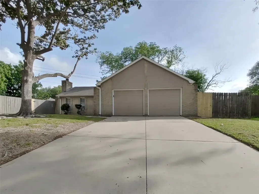 12819 Enchanted Path Drive Houston TX 77044