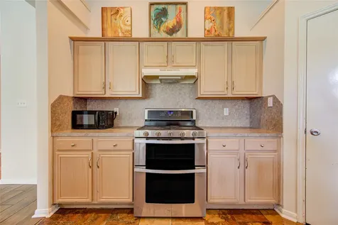10622 Lonesome Dove Trail Houston TX 77095