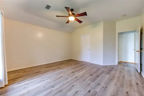 10622 Lonesome Dove Trail Houston TX 77095