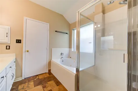 10622 Lonesome Dove Trail Houston TX 77095