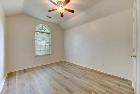 10622 Lonesome Dove Trail Houston TX 77095